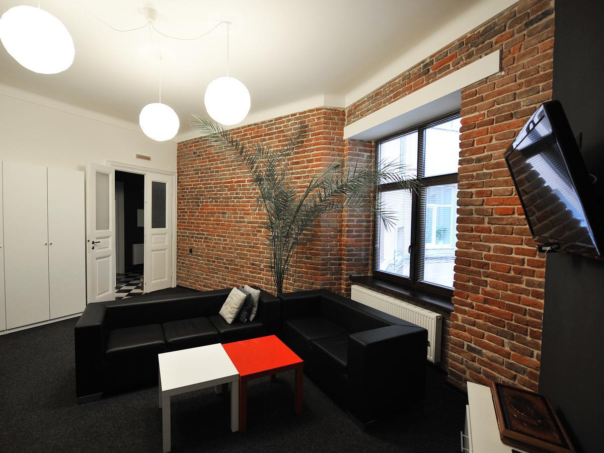 4Rooms Hostel Львів Екстер'єр фото